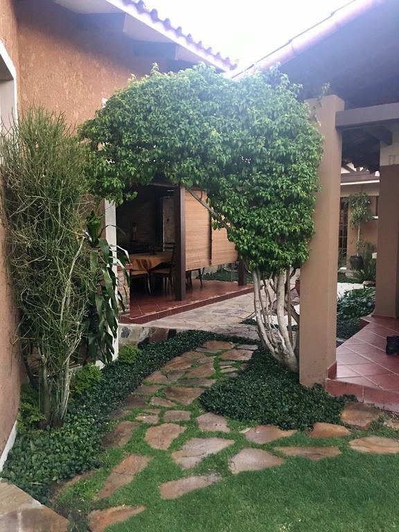 Apartamento Con Jardin Cochabamba Zewnętrze zdjęcie